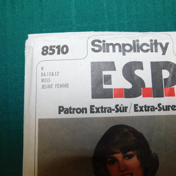 Simplicity ESP 8510 – Vintage 1980s Misses’ Pullover Dress Pattern, Size 8-10-12 - Picture 2 of 6